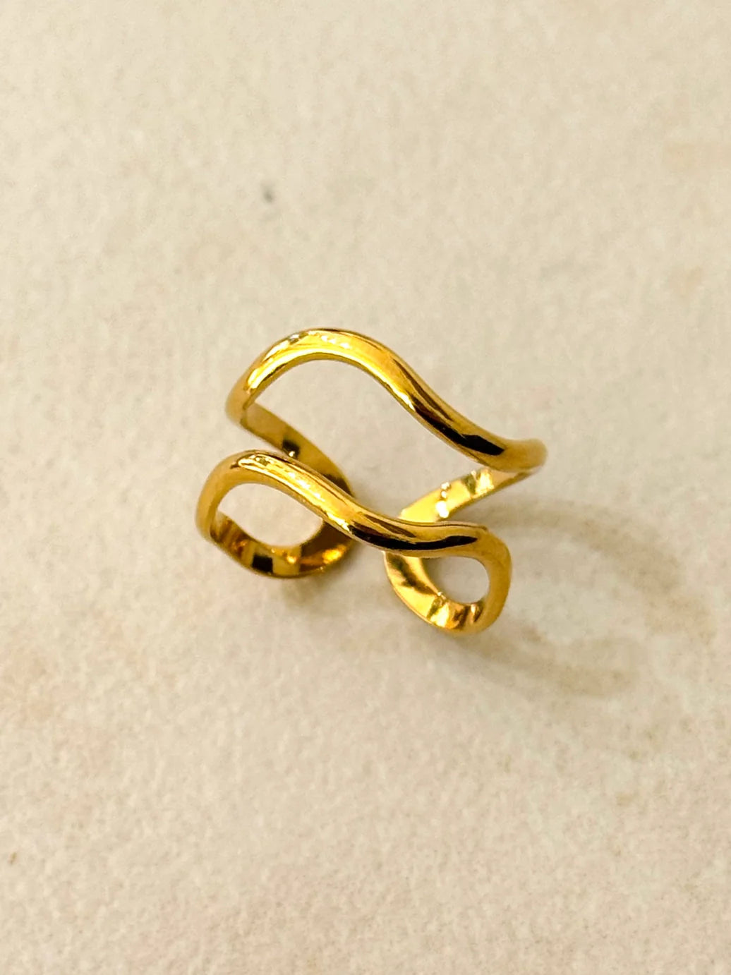 Ring - Wavy