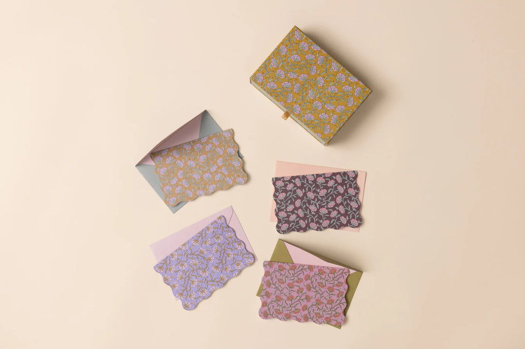 Vintage Floral Notecards - Set of 16