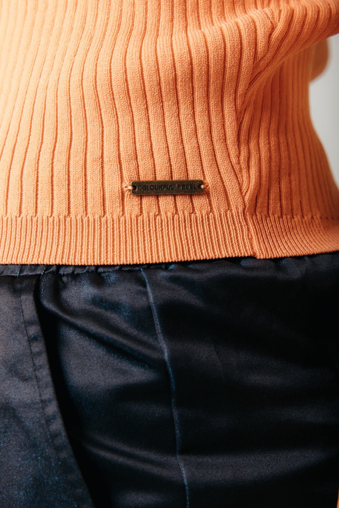 Nori Fine Knit Cropped Longsleeve Polo
