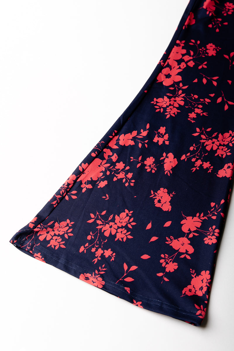 Neyo Scattered Flower Peached Turtleneck Top