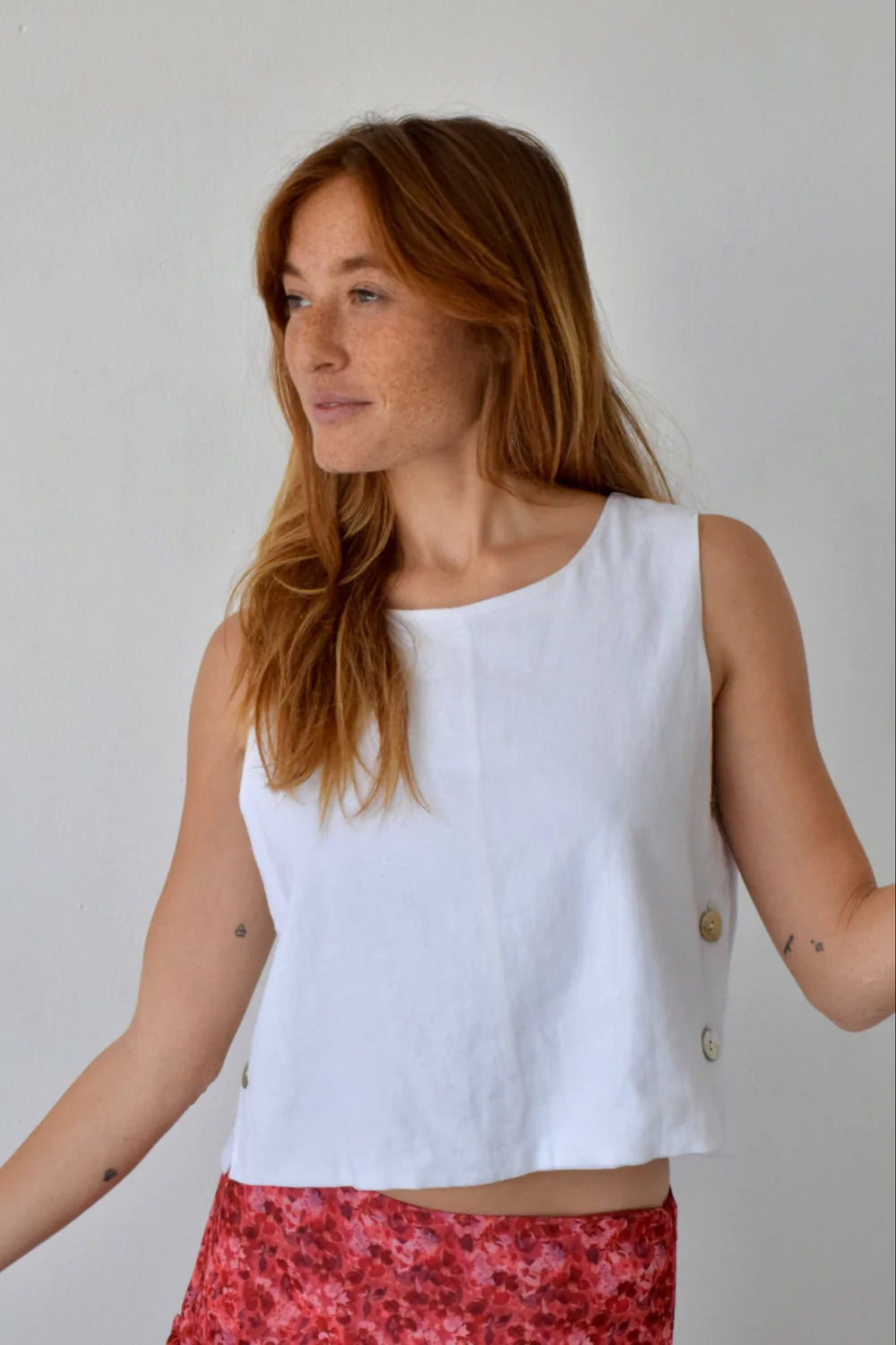 Mindtraveler Claudia Linen Top - White