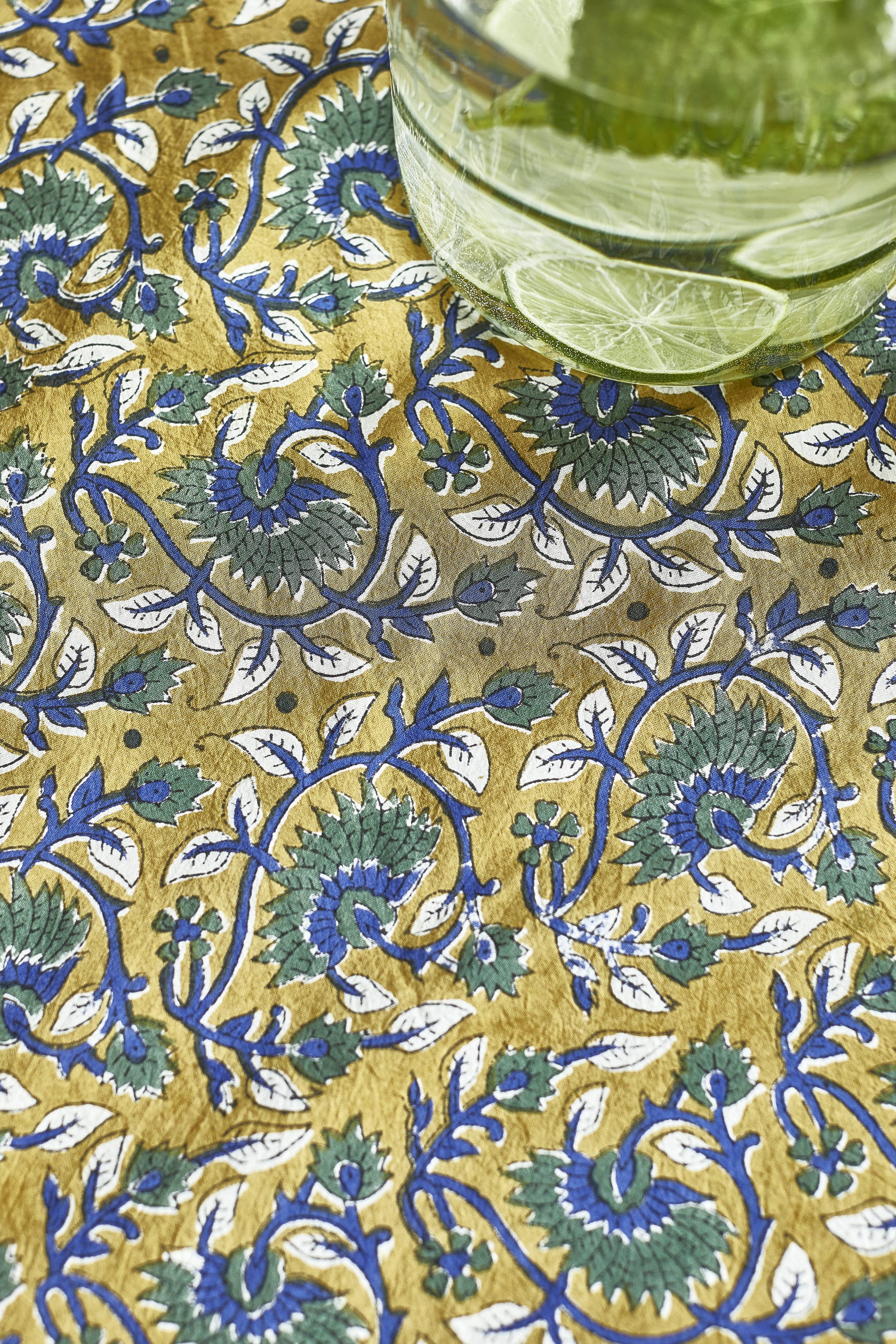 Tafelkleed - Lotus Curry Bloemenprint