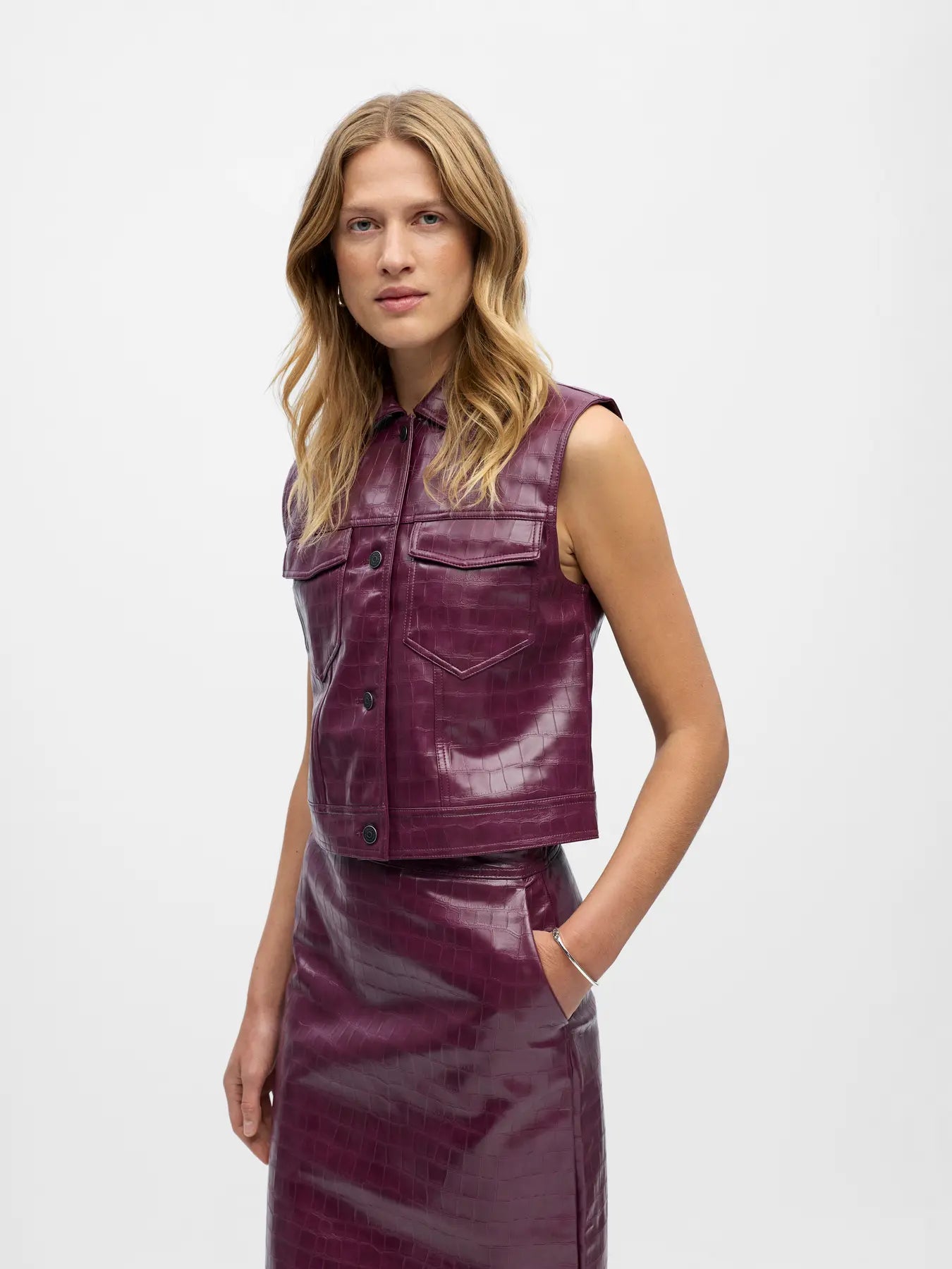 Object Sleeveless Waistcoat - Mauve Wine